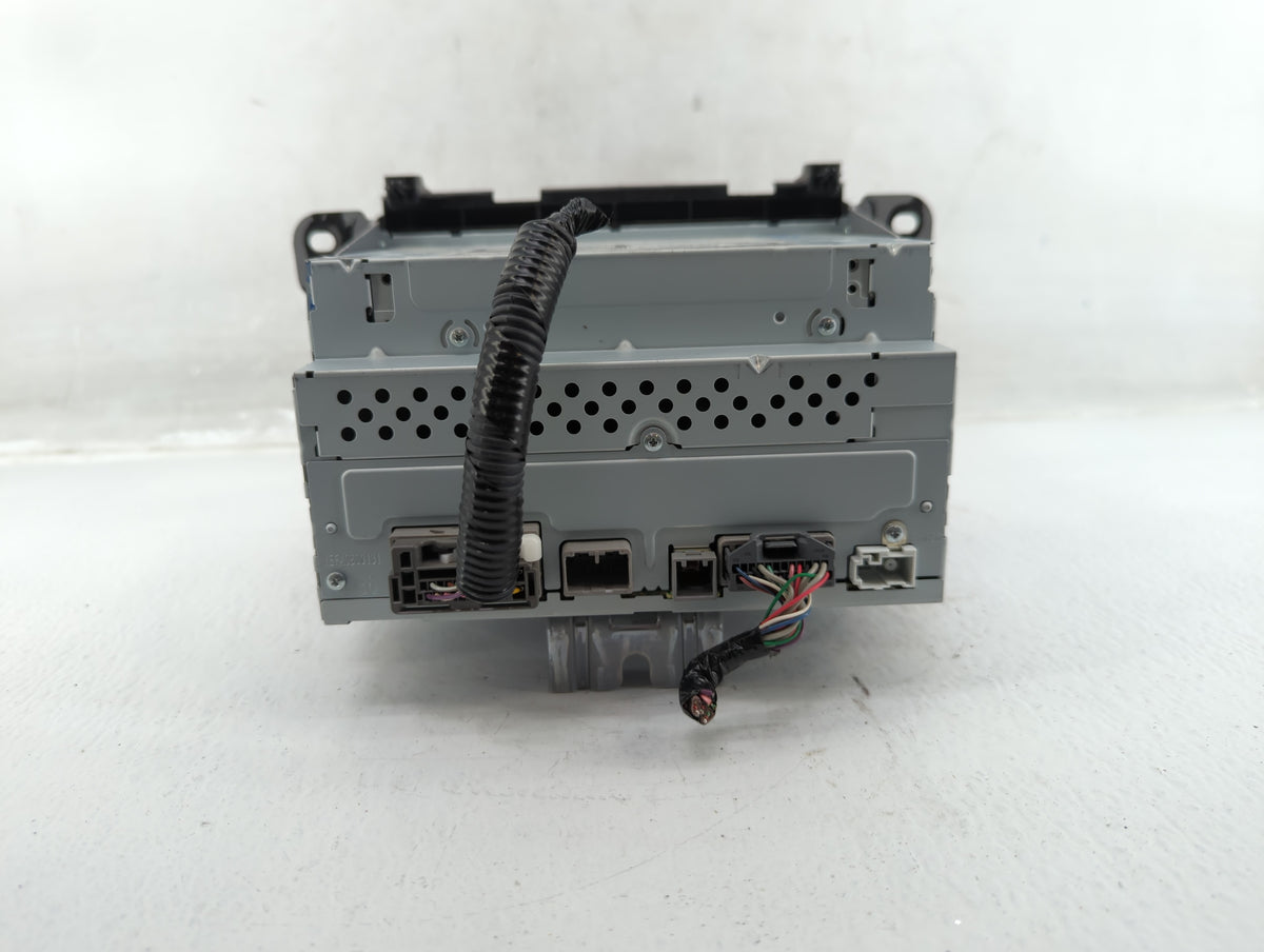 2016-2016 Honda Hr-v Am Fm Cd Player Radio Receiver 577242 - Oemusedautoparts1.com
