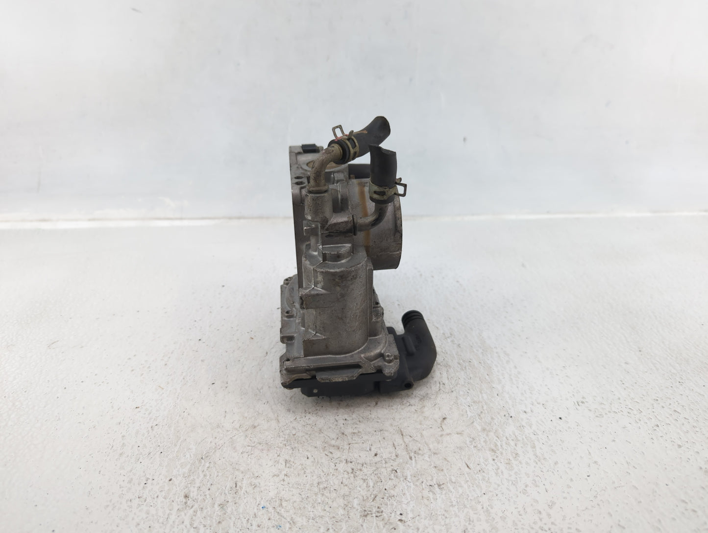 2016-2022 Honda Hr-V Throttle Body P/N:GMF3B M50720 Fits Fits 2012 2013 2014 2015 2016 2017 2018 2019 2020 2021 2022 OEM Use