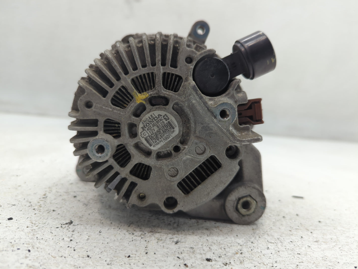 2016-2018 Honda Hr-V Alternator Replacement Generator Charging Assembly Engine OEM P/N:A2TJ0191AC Fits OEM Used Auto Parts -