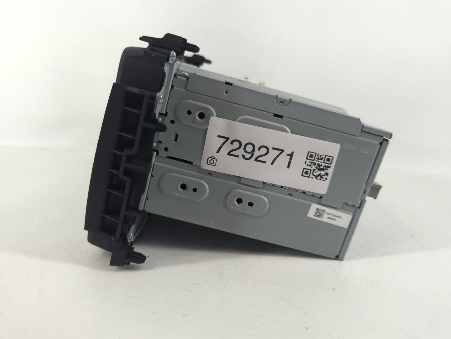 2016-2016 Honda Hr-v Am Fm Cd Player Radio Receiver - Oemusedautoparts1.com