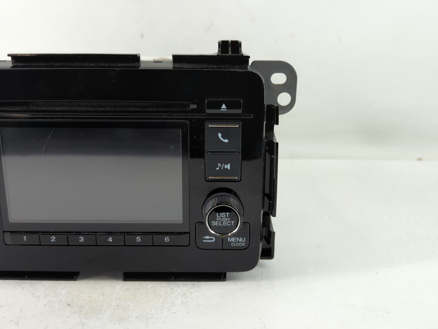2016 Honda Hr-V Radio AM FM Cd Player Receiver Replacement P/N:39100-T7W-A710-M1 Fits OEM Used Auto Parts - Oemusedautoparts