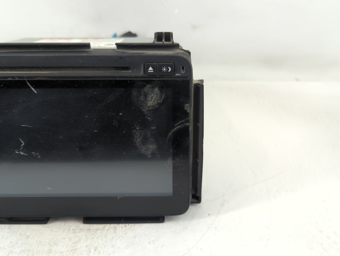 2016 Honda Hr-V Radio AM FM Cd Player Receiver Replacement P/N:39100-T7W-C014-M1 Fits OEM Used Auto Parts - Oemusedautoparts