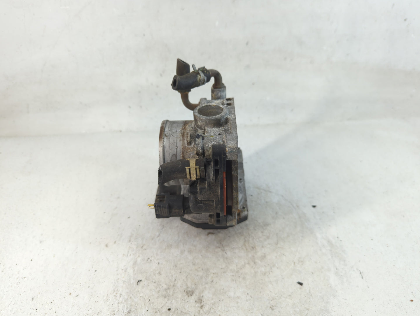 2016-2022 Honda Hr-V Throttle Body P/N:GMF3B Fits Fits 2012 2013 2014 2015 2016 2017 2018 2019 2020 2021 2022 OEM Used Auto 