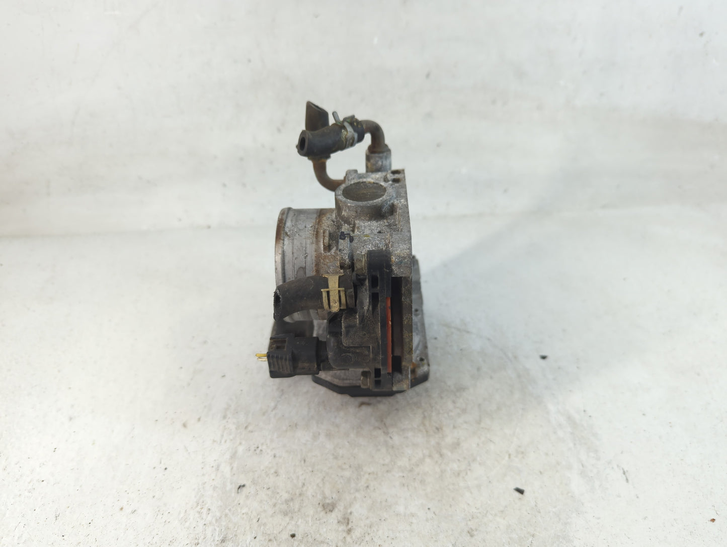 2016-2022 Honda Hr-V Throttle Body P/N:GMF3B Fits Fits 2012 2013 2014 2015 2016 2017 2018 2019 2020 2021 2022 OEM Used Auto 