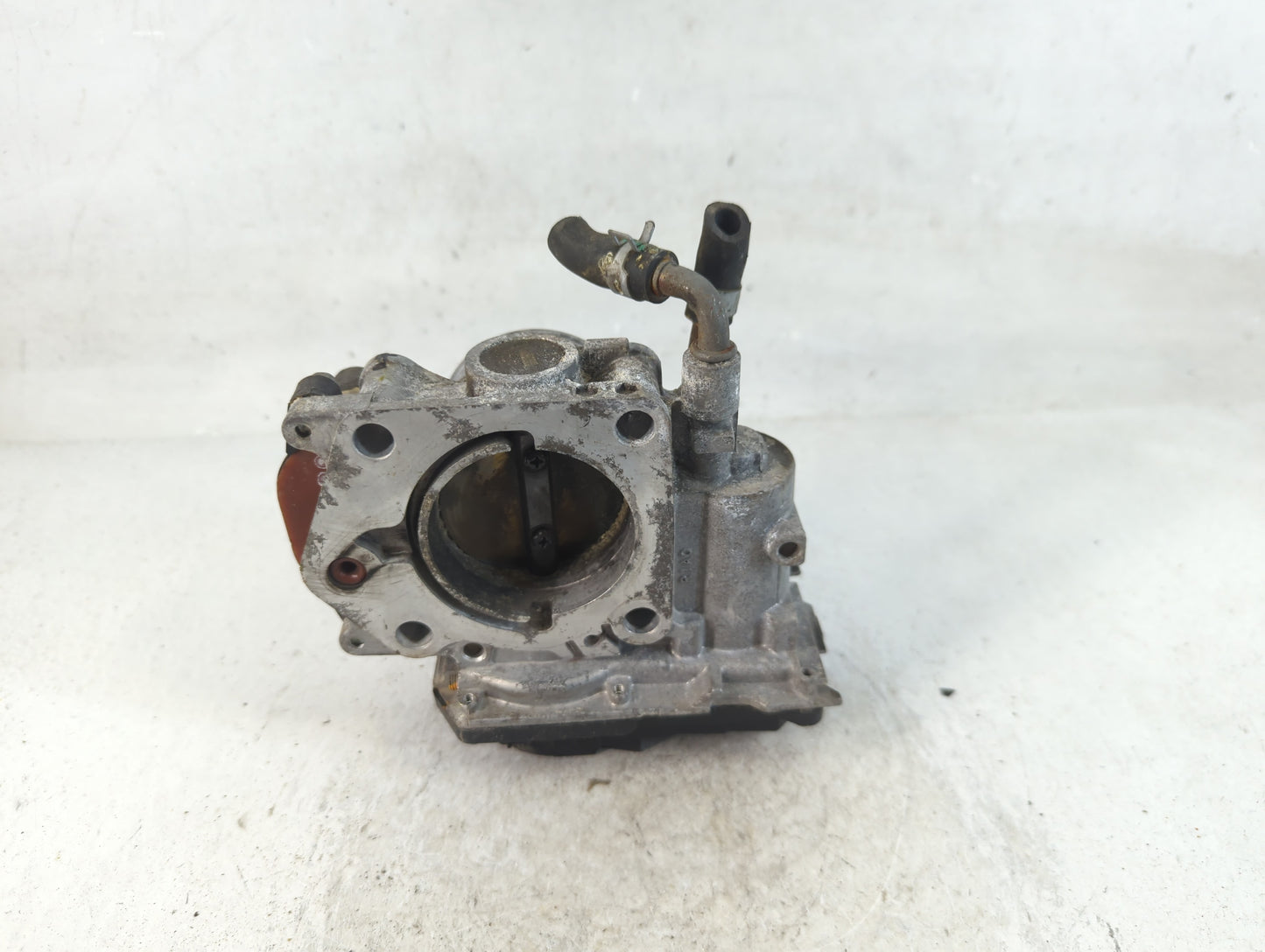 2016-2022 Honda Hr-V Throttle Body P/N:GMF3B Fits Fits 2012 2013 2014 2015 2016 2017 2018 2019 2020 2021 2022 OEM Used Auto 