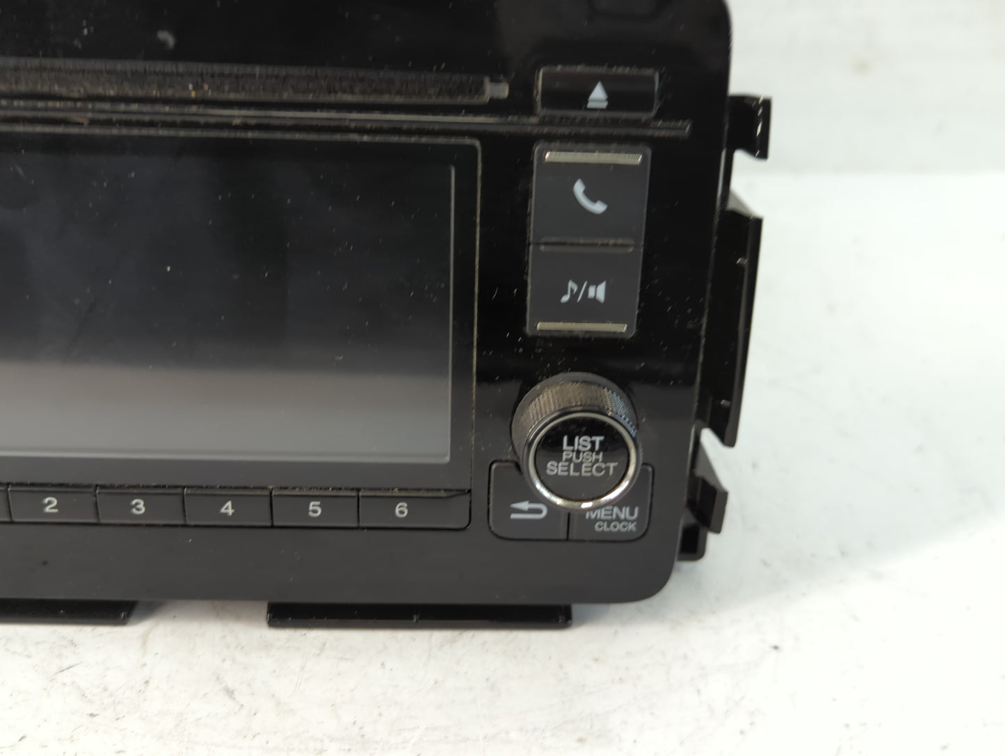 2016 Honda Hr-V Radio AM FM Cd Player Receiver Replacement P/N:39100-T7W-A710-M1 Fits OEM Used Auto Parts - Oemusedautoparts