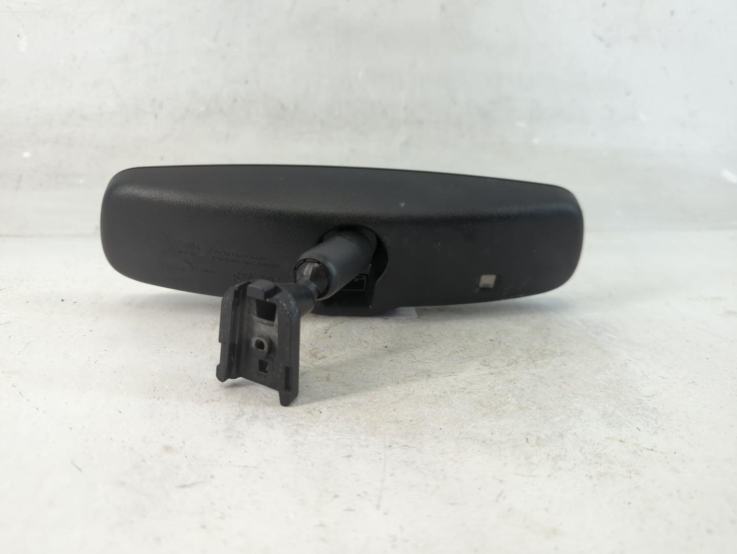 2016-2022 Honda Hr-V Interior Rear View Mirror Replacement OEM P/N:E11026001 Fits Fits 2016 2017 2018 2021 2022 OEM Used Aut