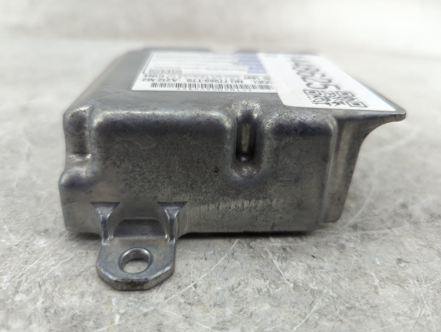 Honda Hrv Safety Restraint Srs Airbag Control Module 77960-t7s-a212-m2 - Oemusedautoparts1.com