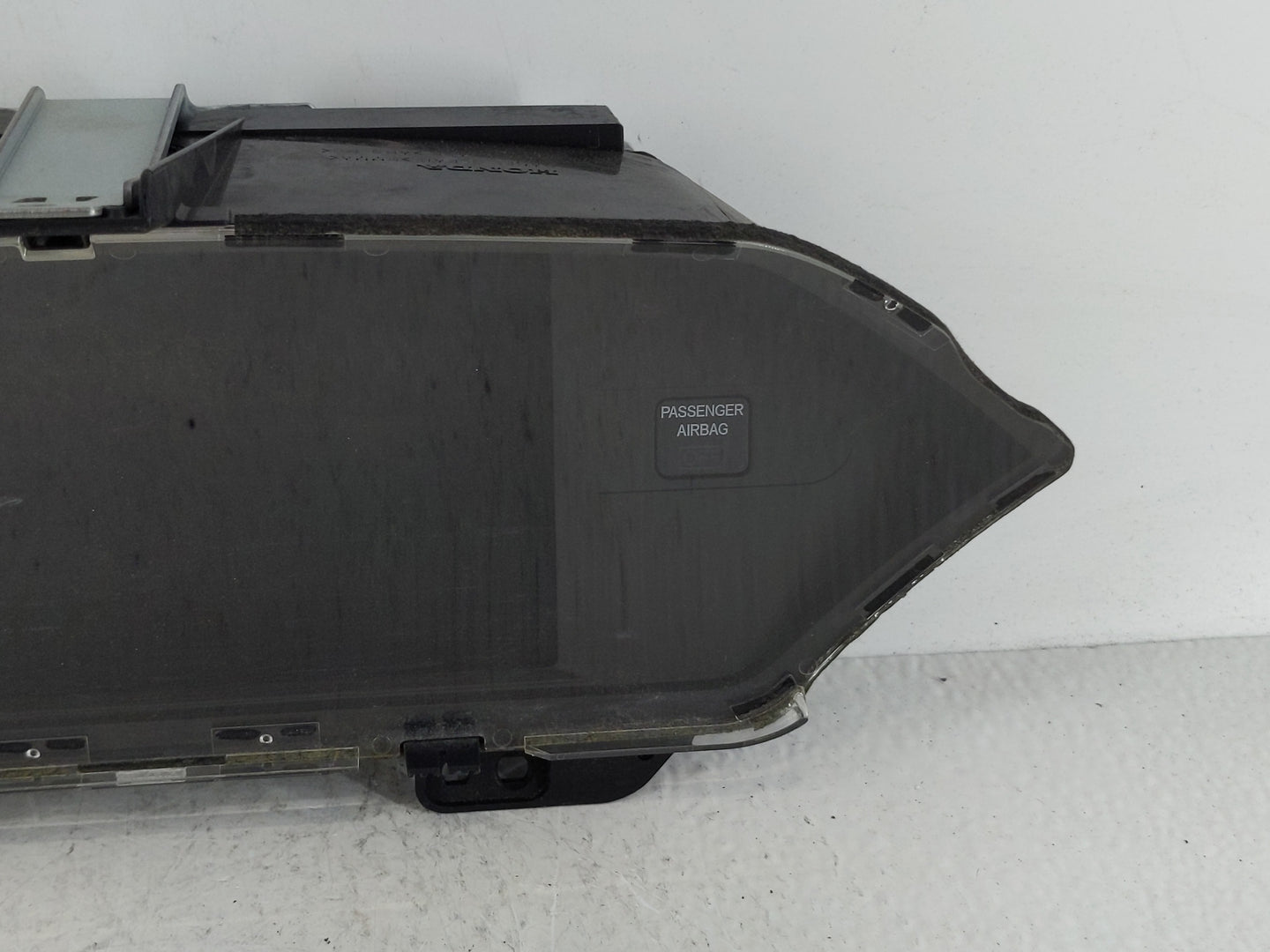 2014-2017 Honda Odyssey Information Display Screen - Oemusedautoparts1.com