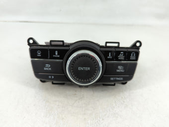compare product 2014-2017 Honda Odyssey Radio AM FM Cd Player Receiver Replacement P/N:M55945 Fits Fits 2014 2015 2016 2017 OEM Used Auto Parts