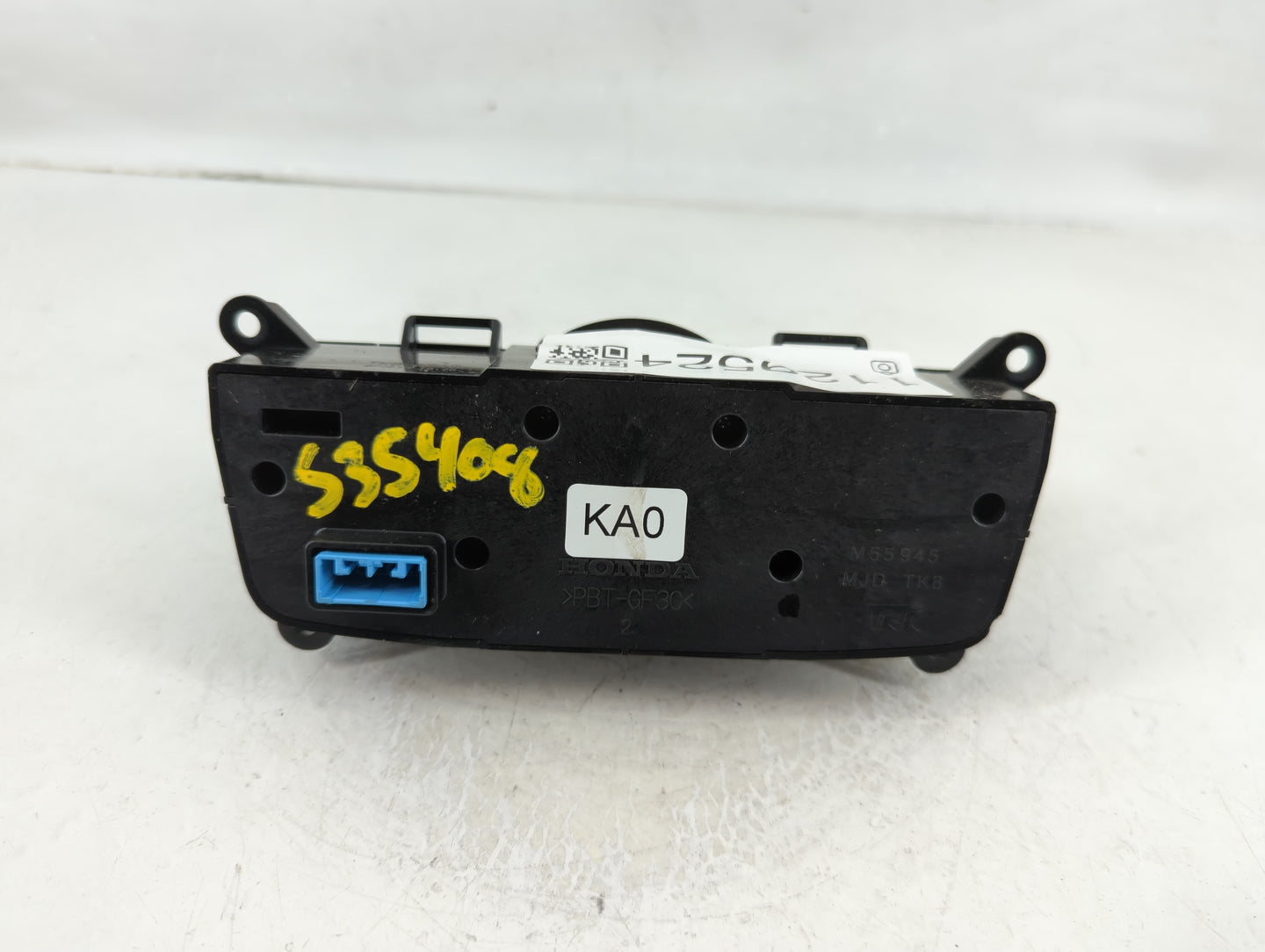 2014-2017 Honda Odyssey Radio AM FM Cd Player Receiver Replacement P/N:M55945 Fits Fits 2014 2015 2016 2017 OEM Used Auto Pa