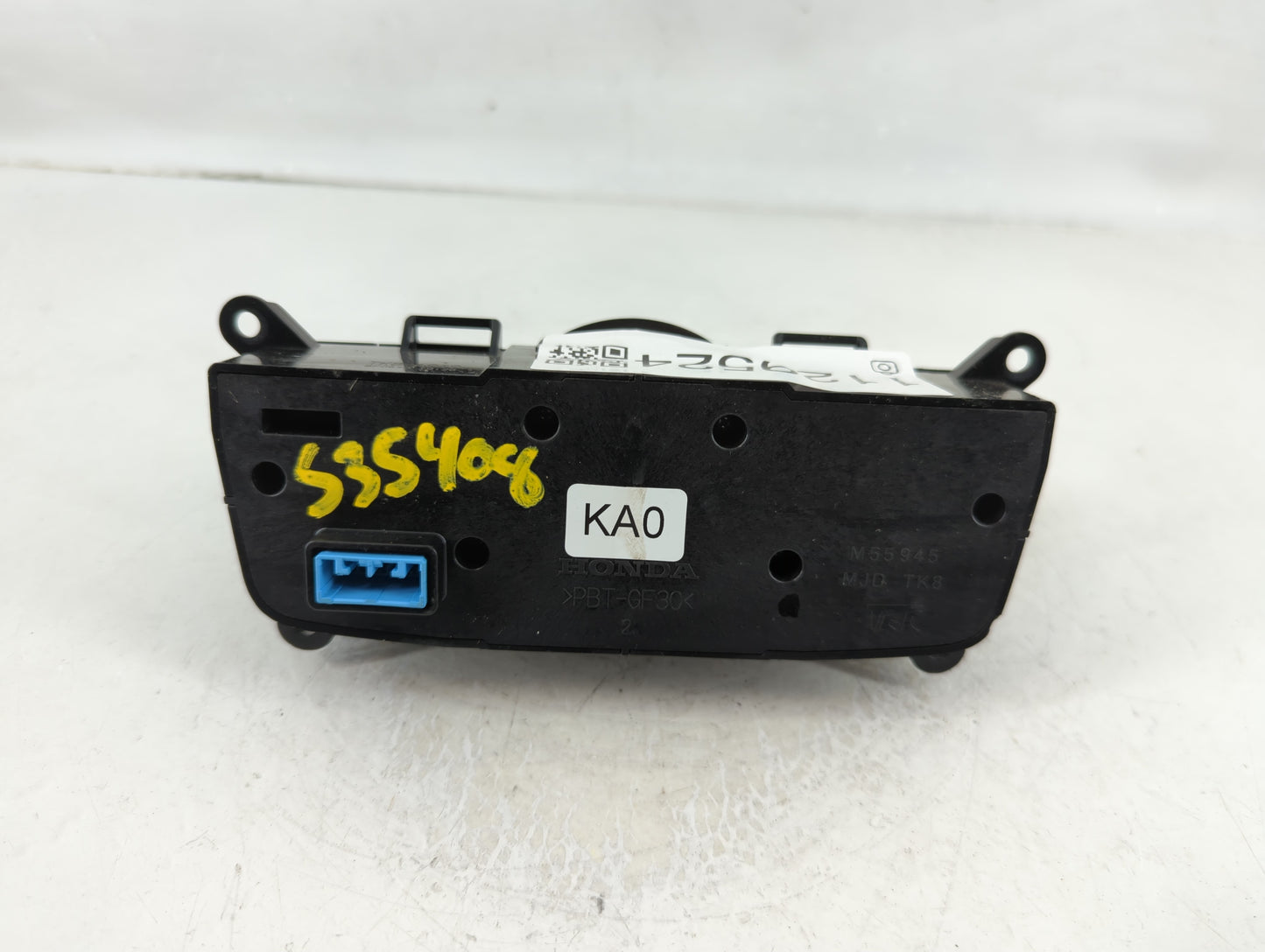 2014-2017 Honda Odyssey Radio AM FM Cd Player Receiver Replacement P/N:M55945 Fits Fits 2014 2015 2016 2017 OEM Used Auto Pa