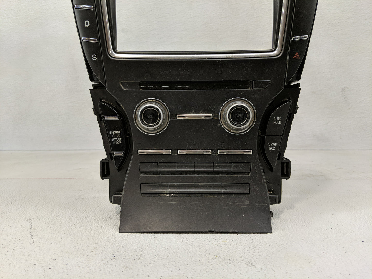 2016 Honda Odyssey Radio AM FM Cd Player Receiver Replacement P/N:FA1T-18D699-DK 39540-THR-AG32-M Fits OEM Used Auto Parts -
