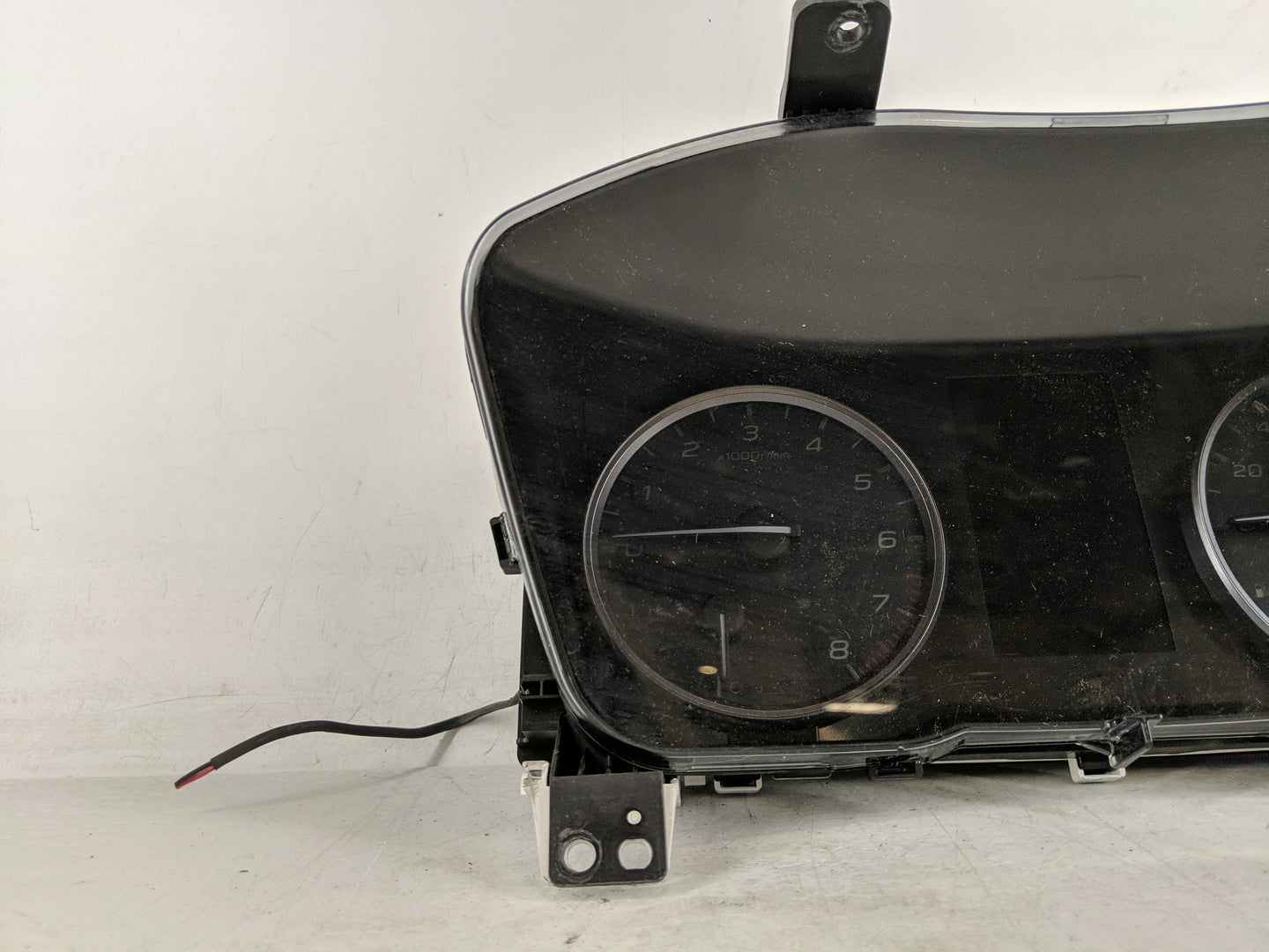 2014-2017 Honda Odyssey Instrument Cluster Speedometer Gauges P/N:85002AN30A Fits Fits 2014 2015 2016 2017 OEM Used Auto Par