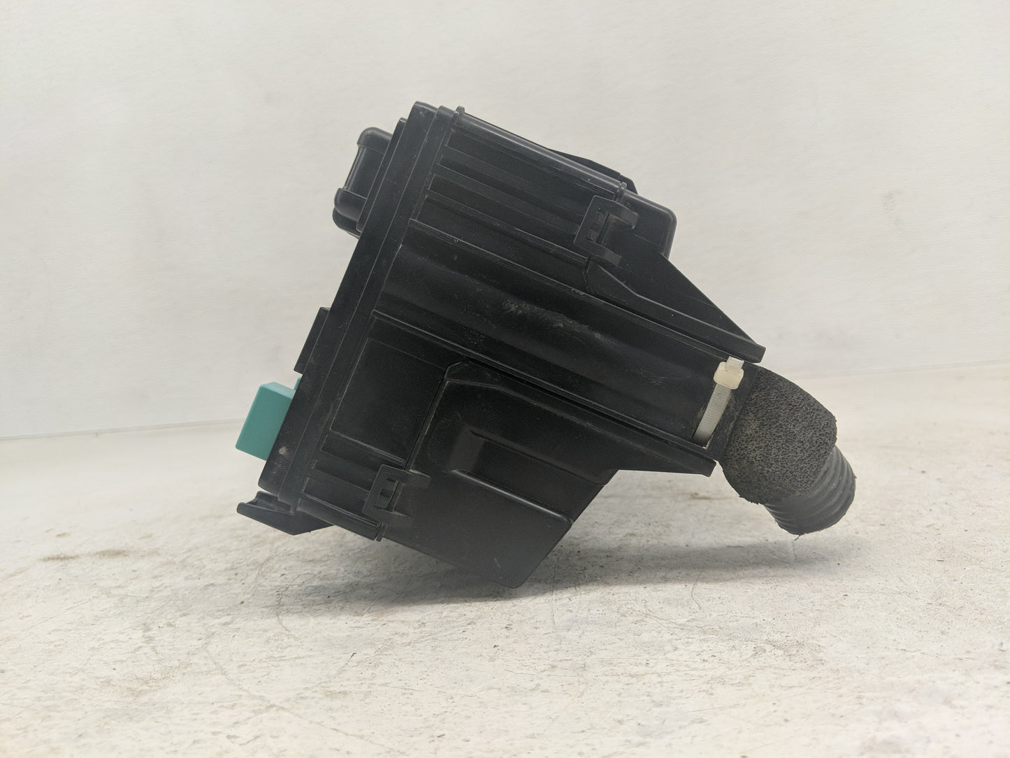 2011-2017 Honda Odyssey Fusebox Fuse Box Panel Relay Module P/N:031R10UFFW Fits Fits 2011 2013 2014 2015 2016 2017 OEM Used 