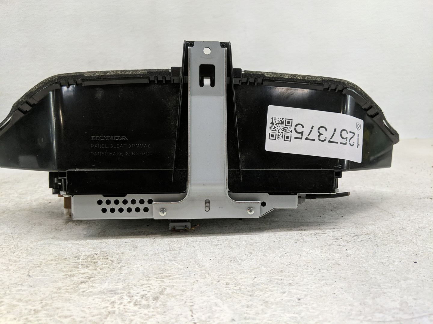 2016 Honda Odyssey Radio AM FM Cd Player Receiver Replacement P/N:39810-TK8-A110-M1 Fits OEM Used Auto Parts - Oemusedautopa