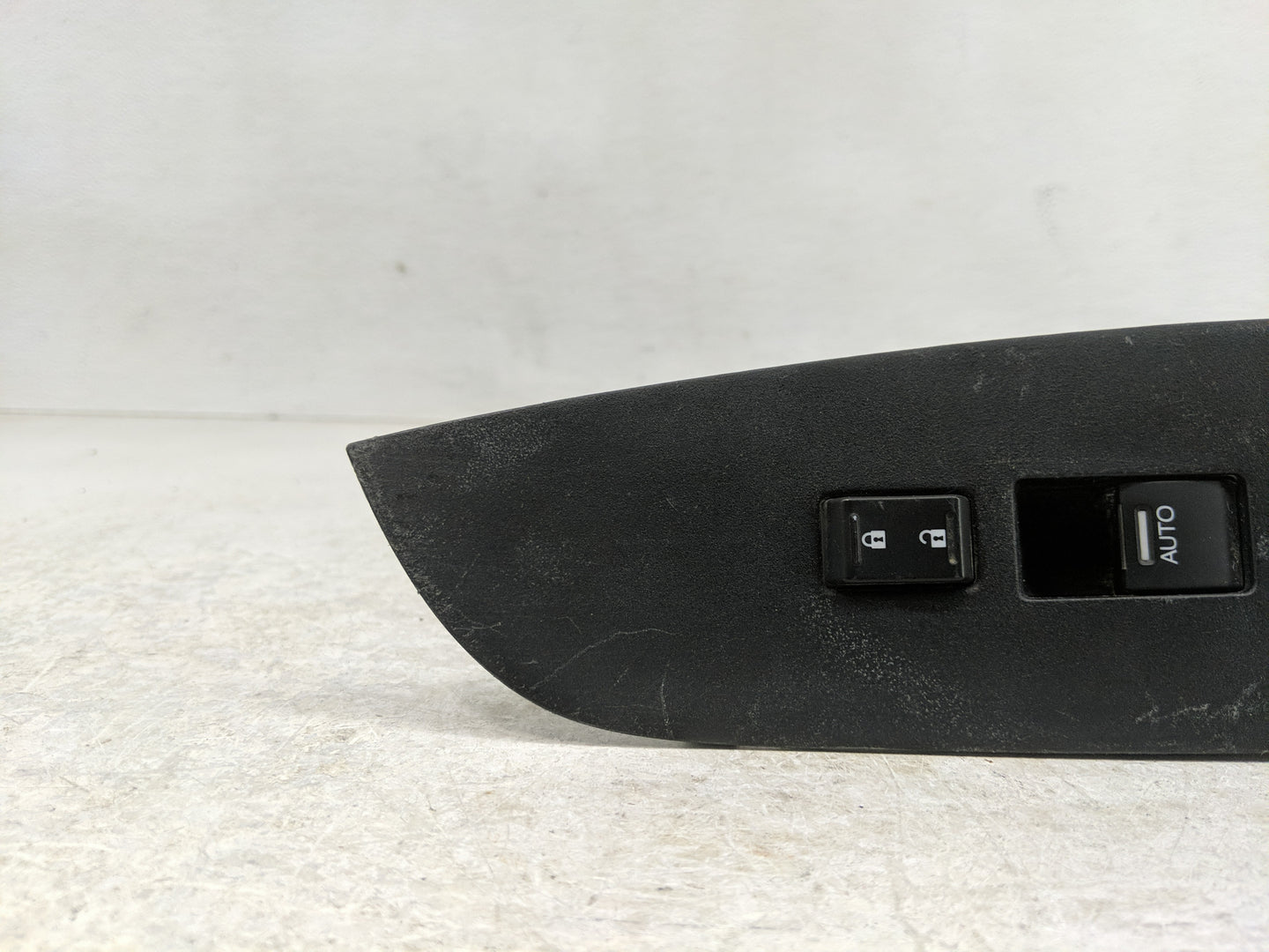 2016 Honda Odyssey Master Power Window Switch Replacement Driver Side Left Fits OEM Used Auto Parts - Oemusedautoparts1.com