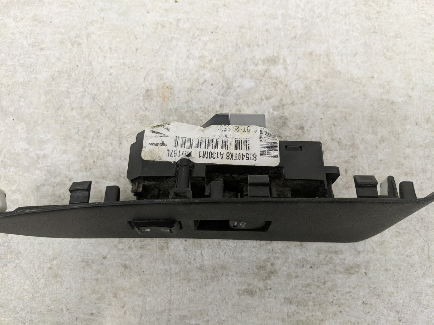 2016 Honda Odyssey Master Power Window Switch Replacement Driver Side Left Fits OEM Used Auto Parts - Oemusedautoparts1.com
