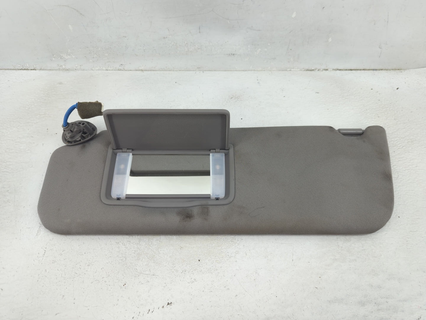 2011-2017 Honda Odyssey Sun Visor Shade Replacement Driver Left Mirror Fits Fits 2011 2012 2013 2014 2015 2016 2017 OEM Used