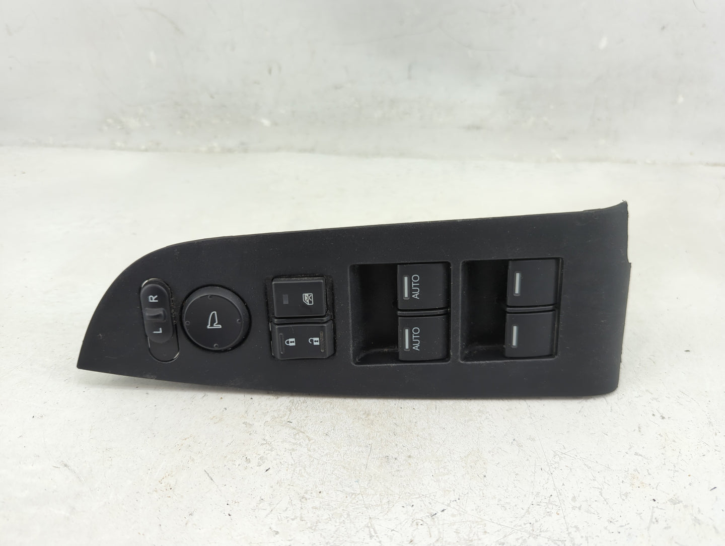 2014-2017 Honda Odyssey Master Power Window Switch Replacement Driver Side Left P/N:83590TK8A130M1 Fits Fits 2014 2015 2016 