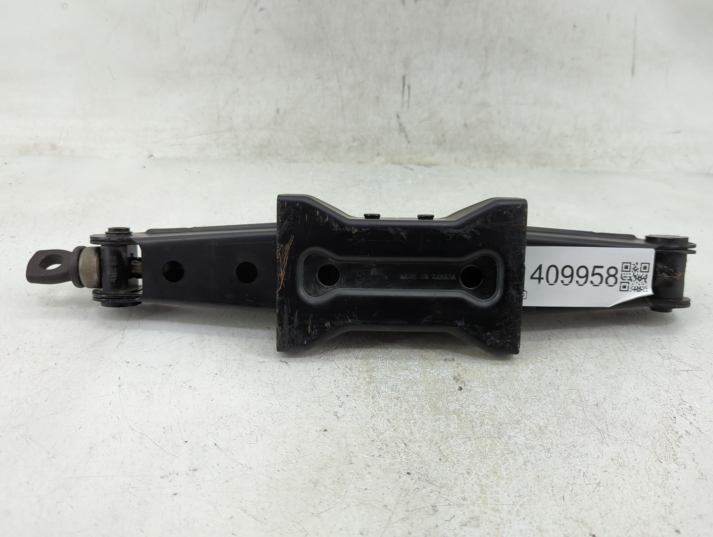 2016 Honda Odyssey Spare Scissor Car Jack - Oemusedautoparts1.com