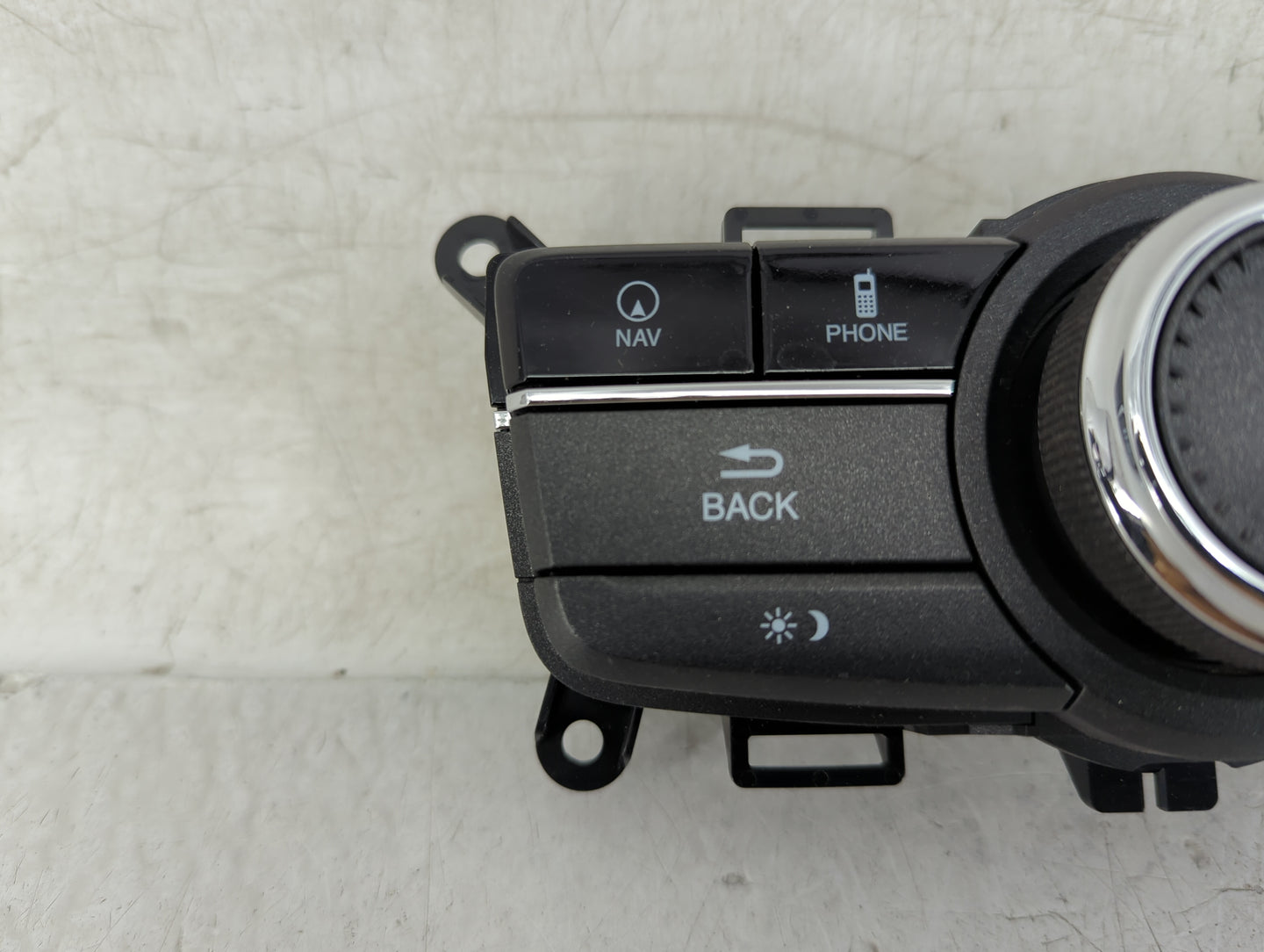 2014-2017 Honda Odyssey Radio Control Panel 1412079 - Oemusedautoparts1.com