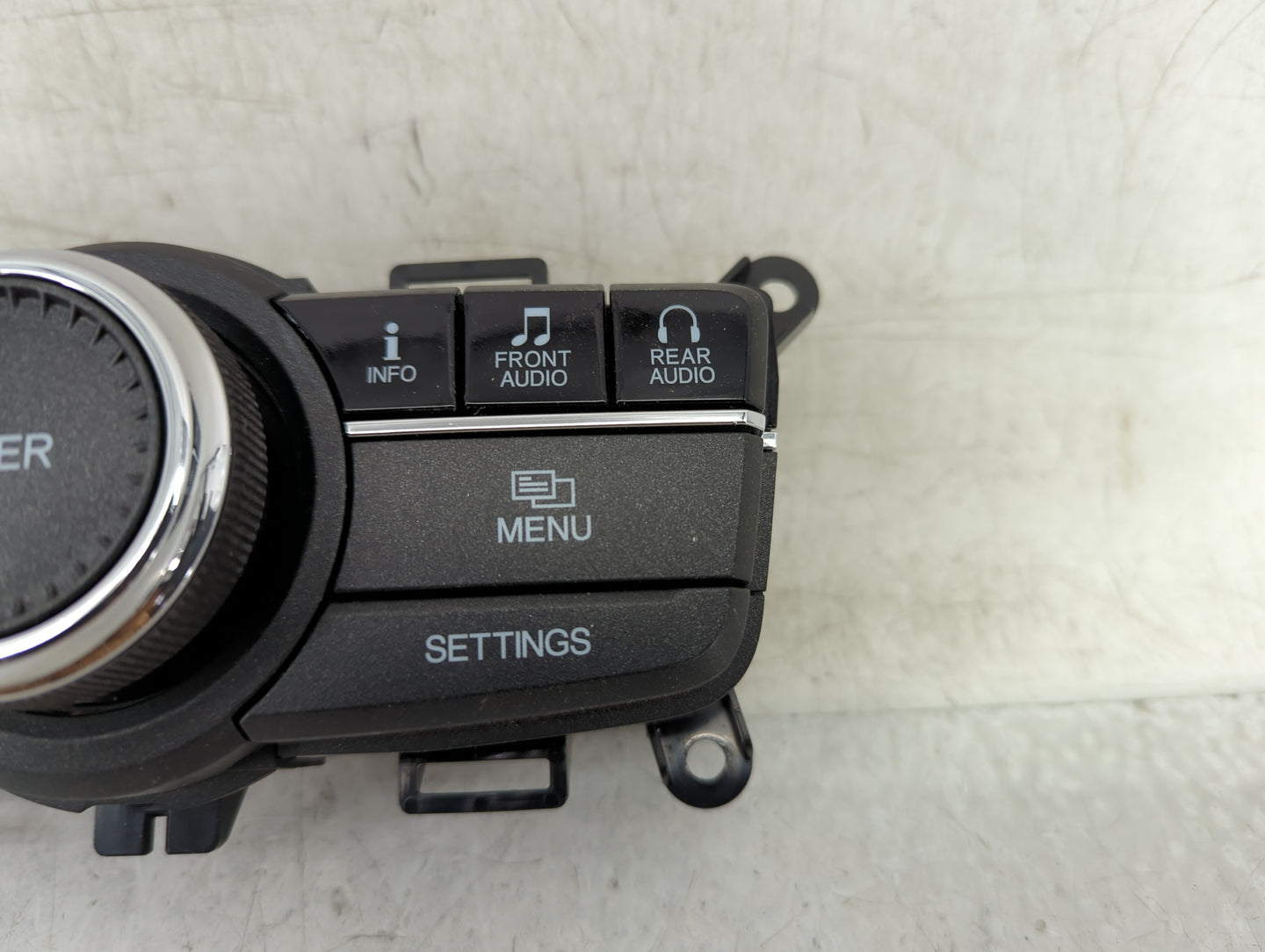 2014-2017 Honda Odyssey Radio Control Panel 1412079 - Oemusedautoparts1.com