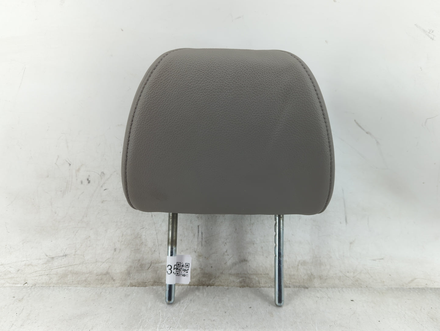 2014-2017 Honda Odyssey Headrest Head Rest Rear Center Seat Fits Fits 2014 2015 2016 2017 OEM Used Auto Parts - Oemusedautop
