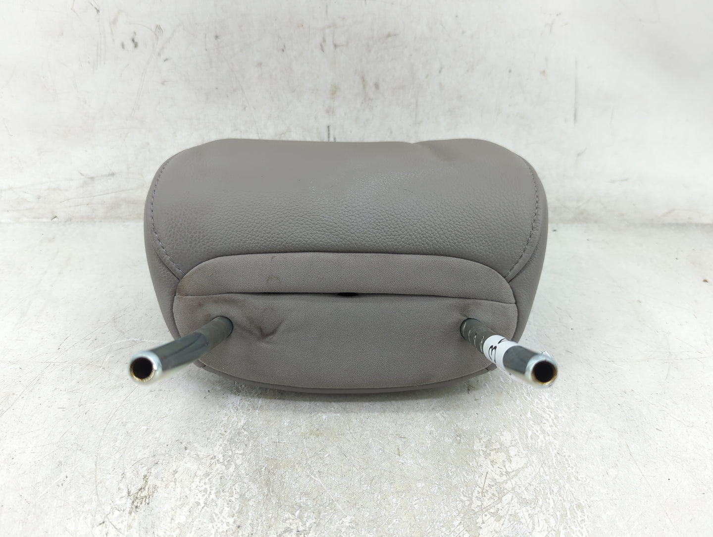 2014-2017 Honda Odyssey Headrest Head Rest Front Driver Passenger Seat - Oemusedautoparts1.com