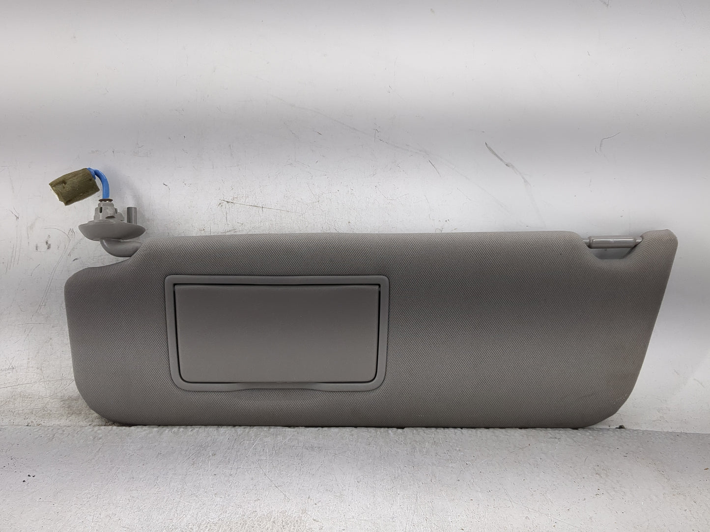 2011-2017 Honda Odyssey Sun Visor Shade Replacement Driver Left Mirror Fits Fits 2011 2012 2013 2014 2015 2016 2017 OEM Used