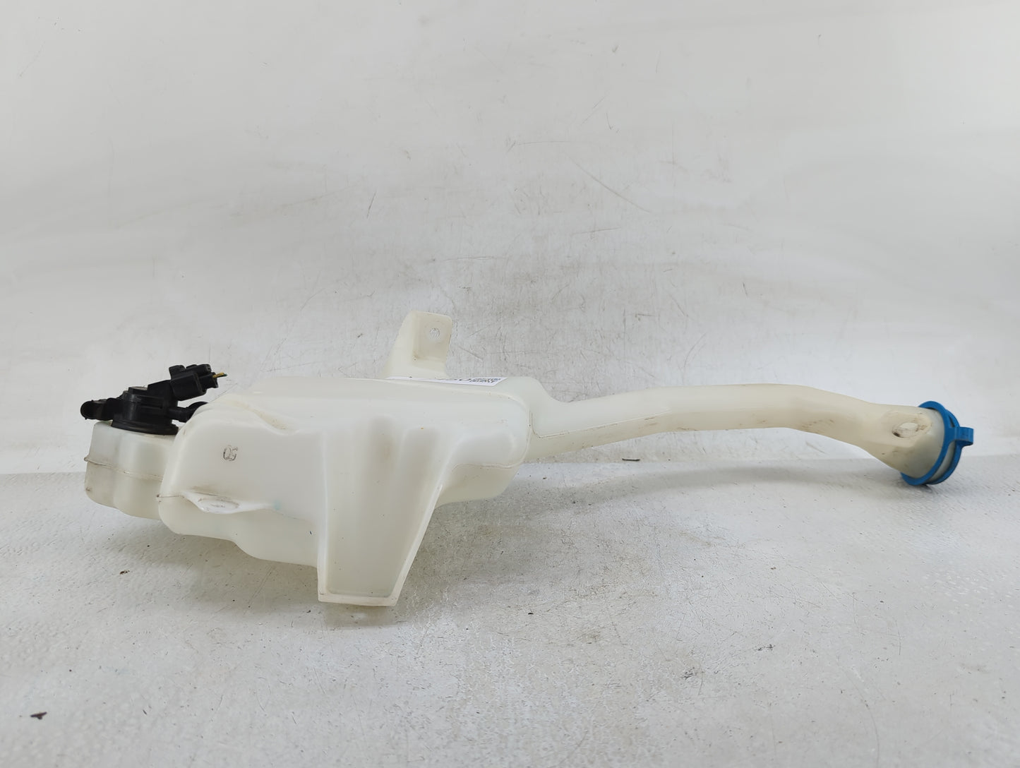 2011-2017 Honda Odyssey Windshield Washer Fluid Reservoir Bottle Oem - Oemusedautoparts1.com