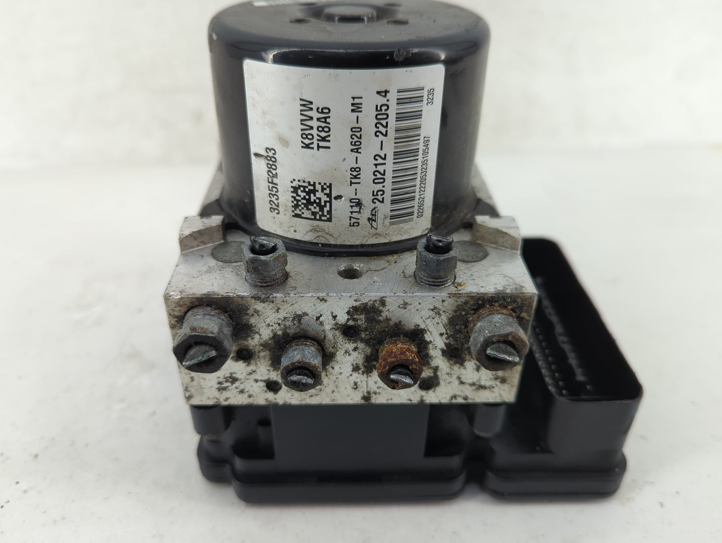 2014-2017 Honda Odyssey ABS Pump Control Module Replacement P/N:57110-TK8-A620-M1 Fits Fits 2014 2015 2016 2017 OEM Used Aut