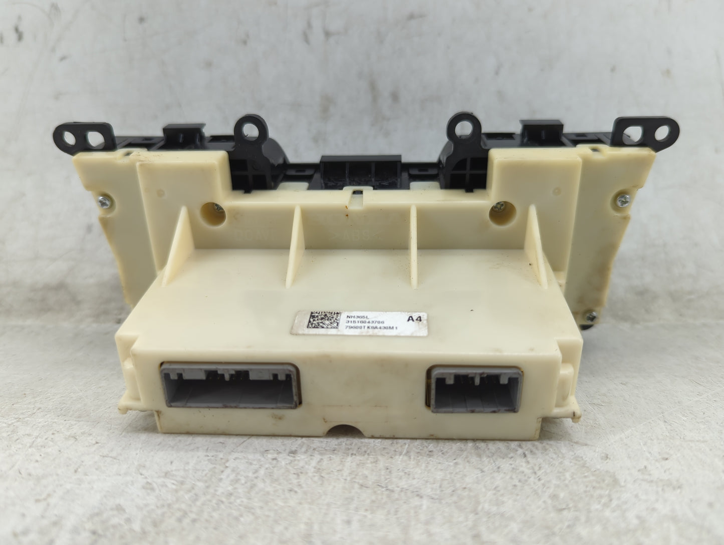 2011-2017 Honda Odyssey Climate Control Module Temperature AC/Heater Replacement P/N:NH365L Fits OEM Used Auto Parts - Oemus