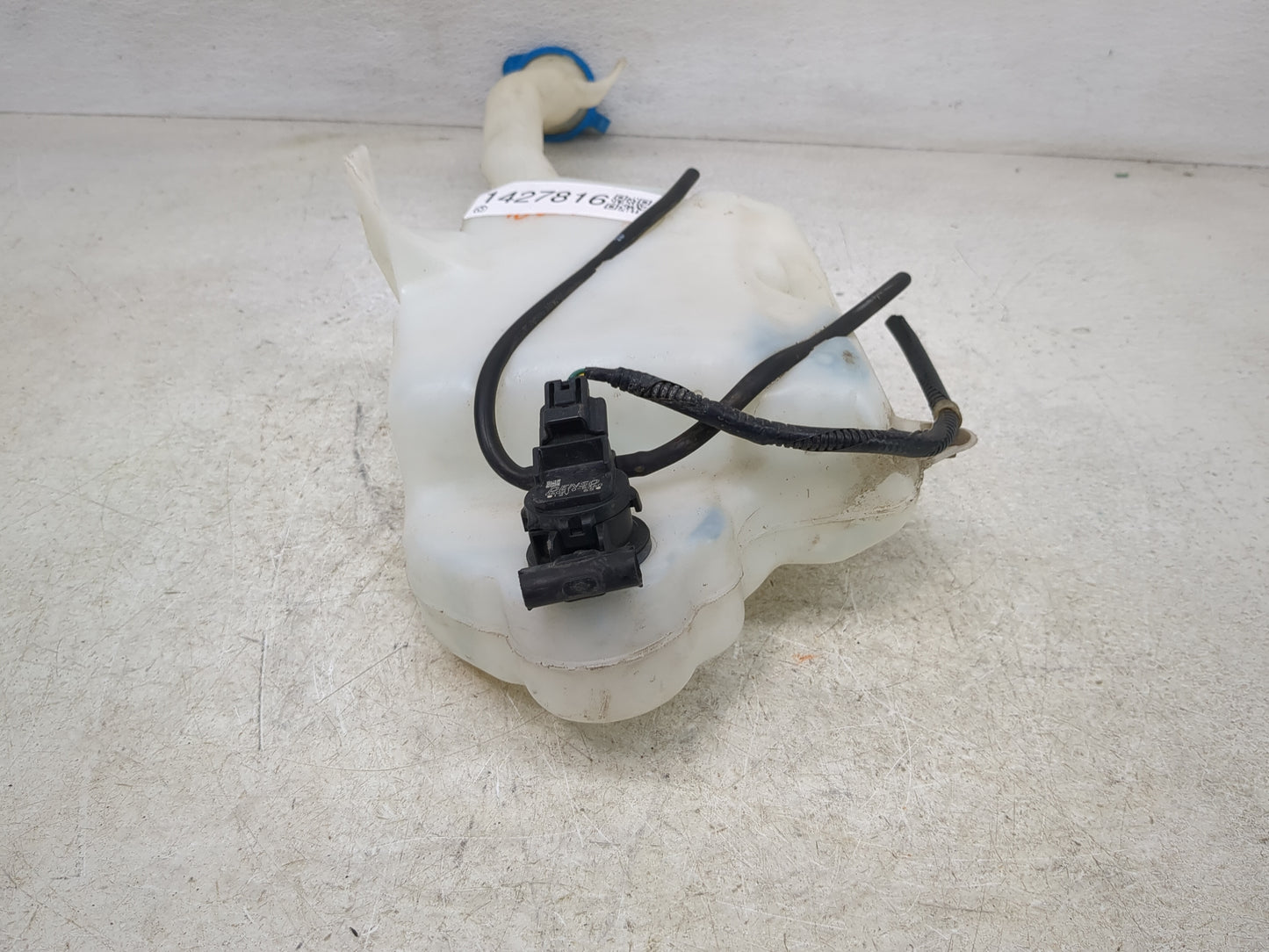 2011-2017 Honda Odyssey Windshield Washer Fluid Reservoir Bottle Oem - Oemusedautoparts1.com