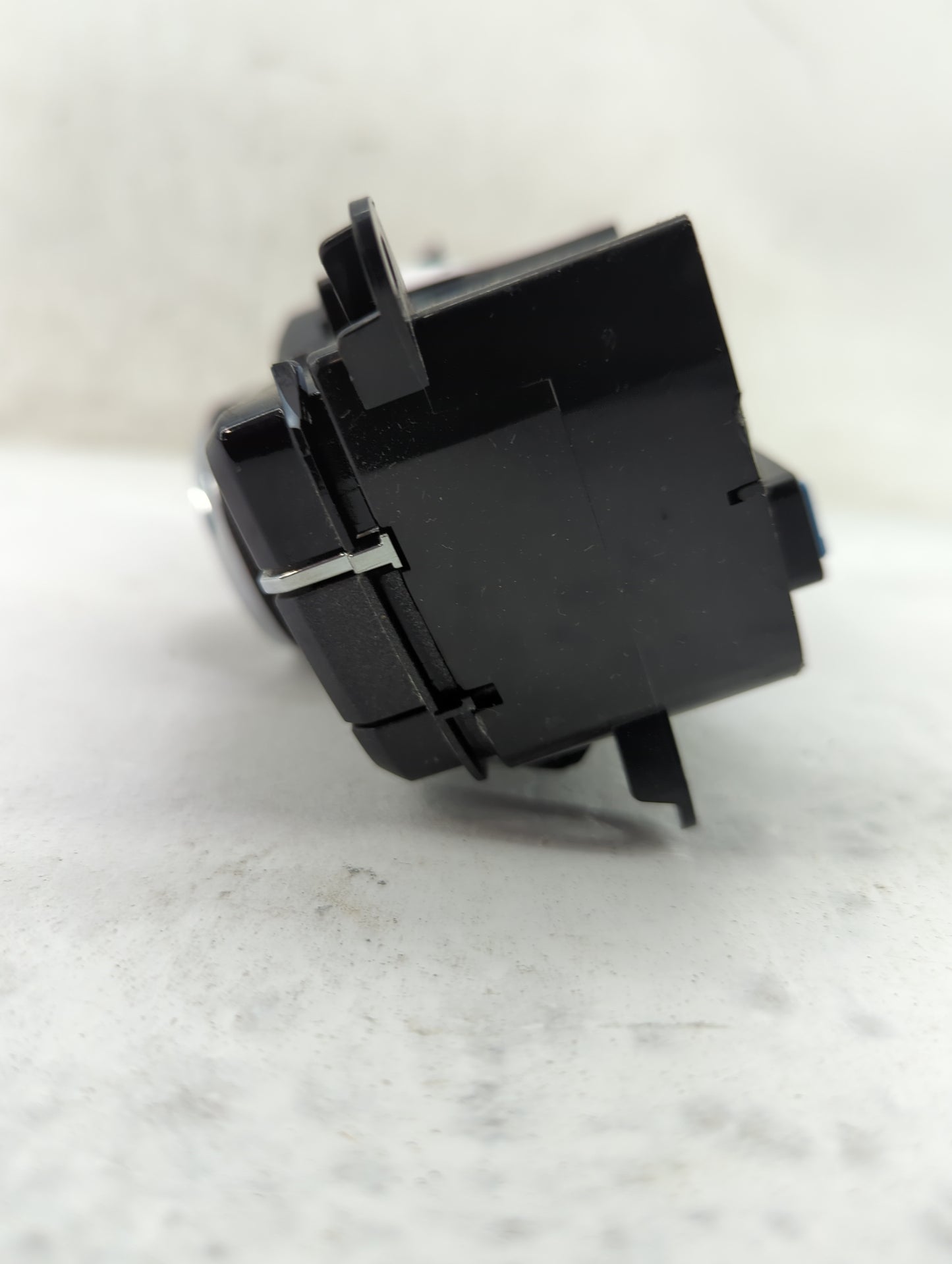 2016 Honda Odyssey Radio Control Panel Black - Oemusedautoparts1.com