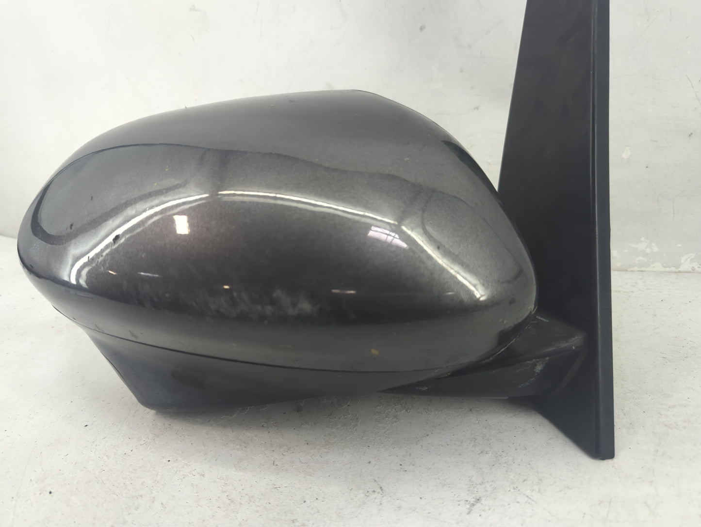 2014-2017 Honda Odyssey Passenger Side View Mirror - Right Door Mirror OEM Used - Oemusedautoparts1.com