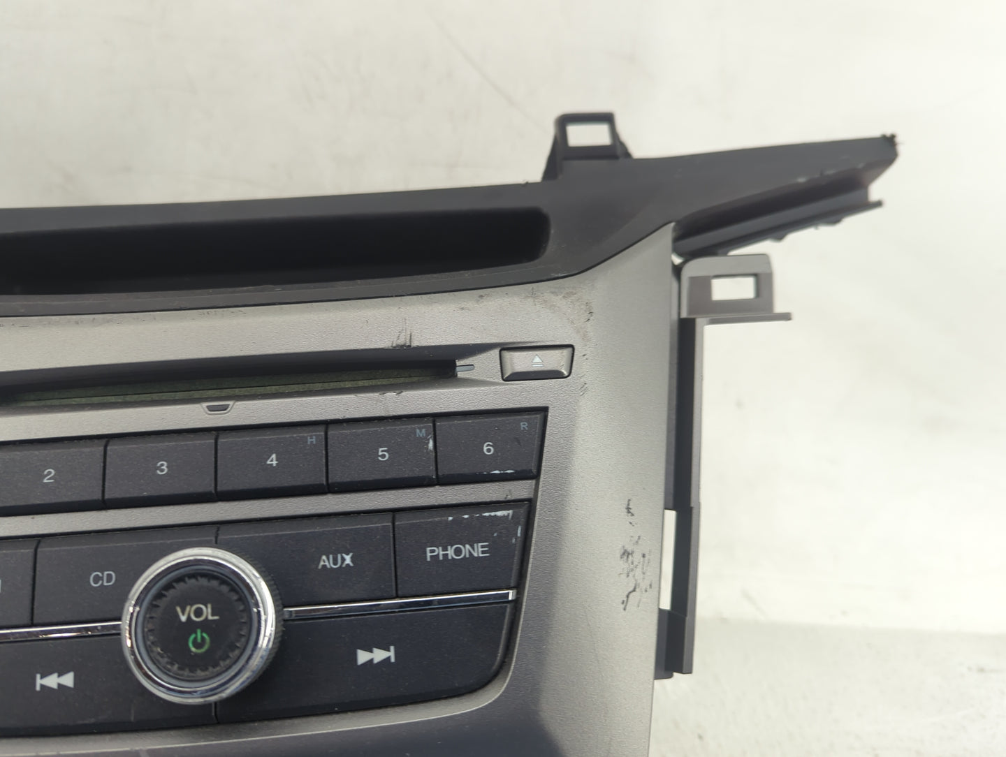 2014-2017 Honda Odyssey Radio AM FM Cd Player Receiver Replacement Fits Fits 2014 2015 2016 2017 OEM Used Auto Parts - Oemus