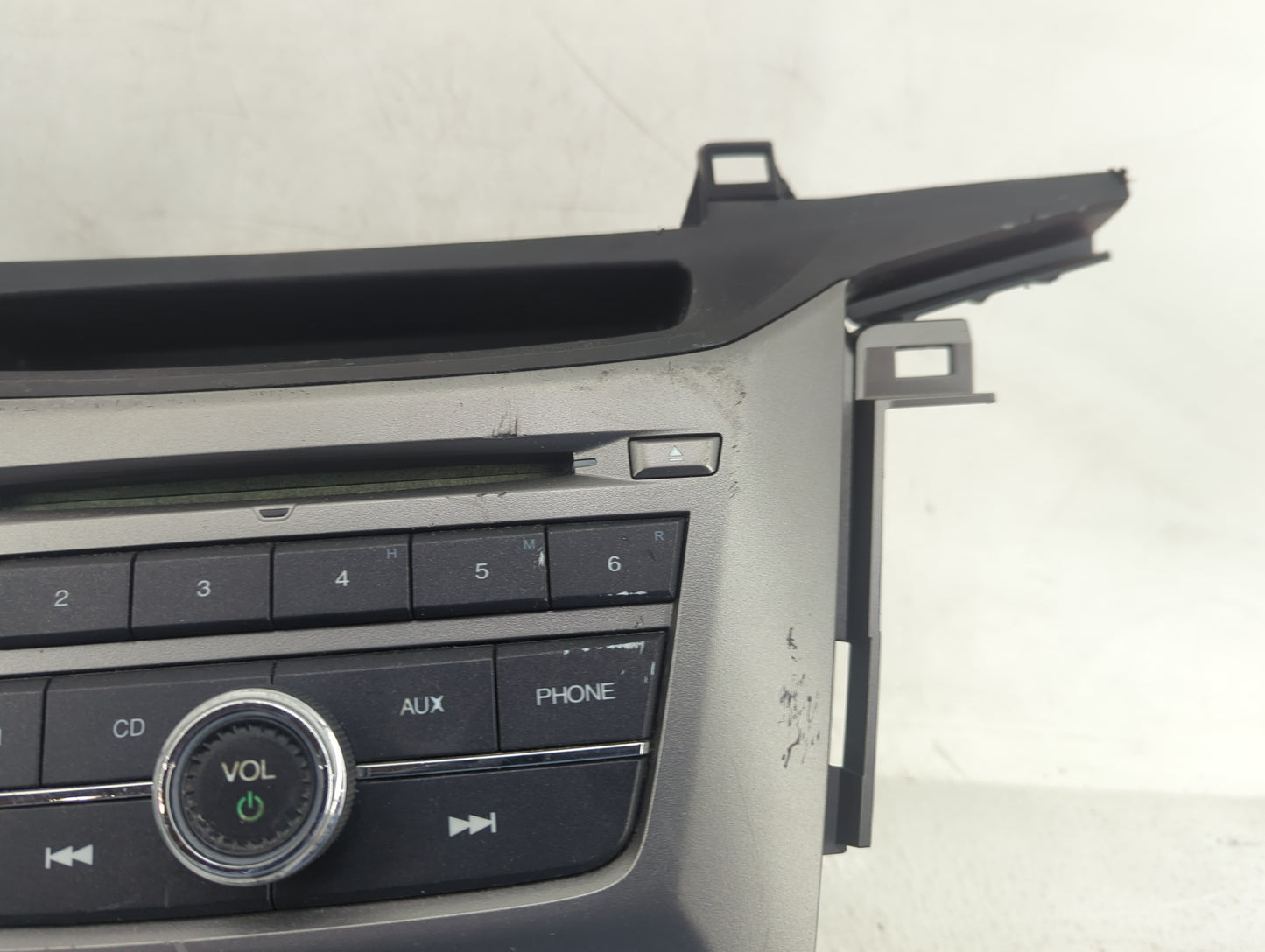 2014-2017 Honda Odyssey Radio AM FM Cd Player Receiver Replacement Fits Fits 2014 2015 2016 2017 OEM Used Auto Parts - Oemus