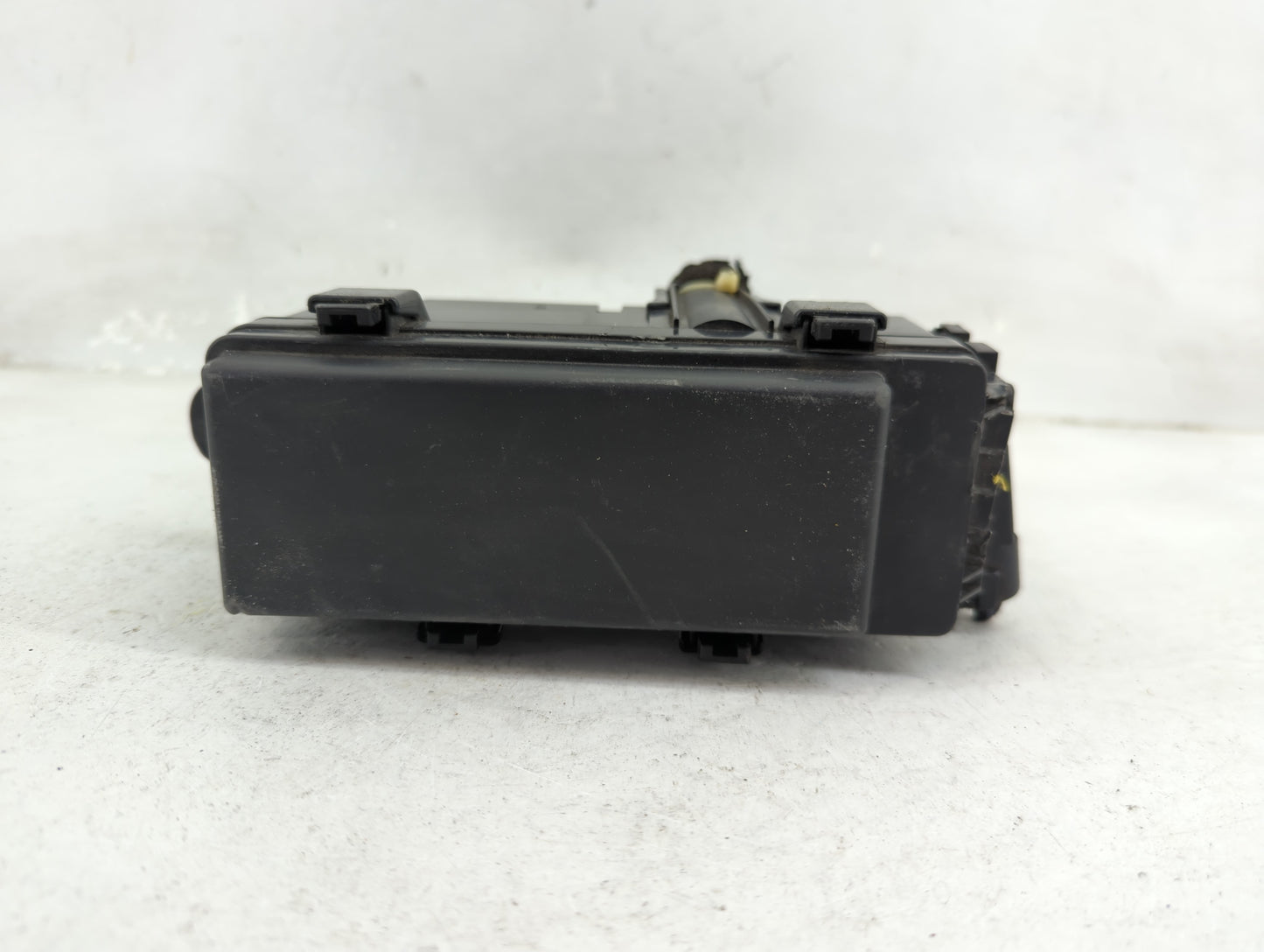 2016 Honda Odyssey Fusebox Fuse Box Panel Relay Module P/N:TK8-A020 170U100XGT Fits OEM Used Auto Parts - Oemusedautoparts1.