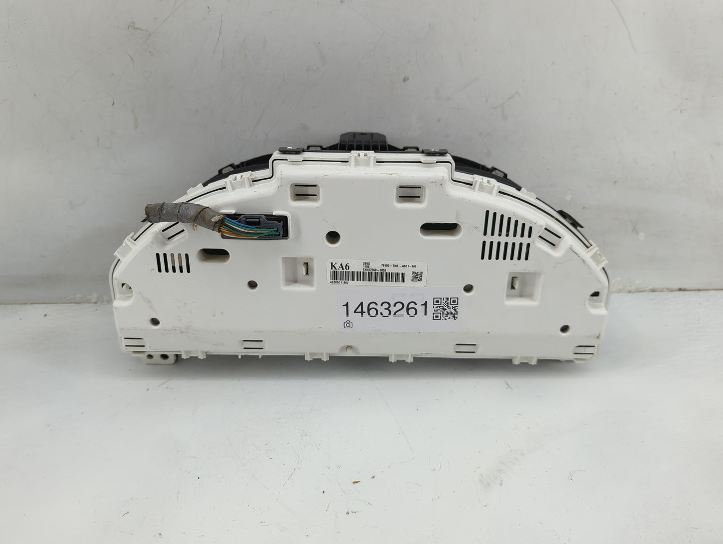 2014-2017 Honda Odyssey Instrument Cluster Speedometer Gauges P/N:78100-TK8-A611-M1 Miles: Fits Fits 2014 2015 2016 2017 OEM