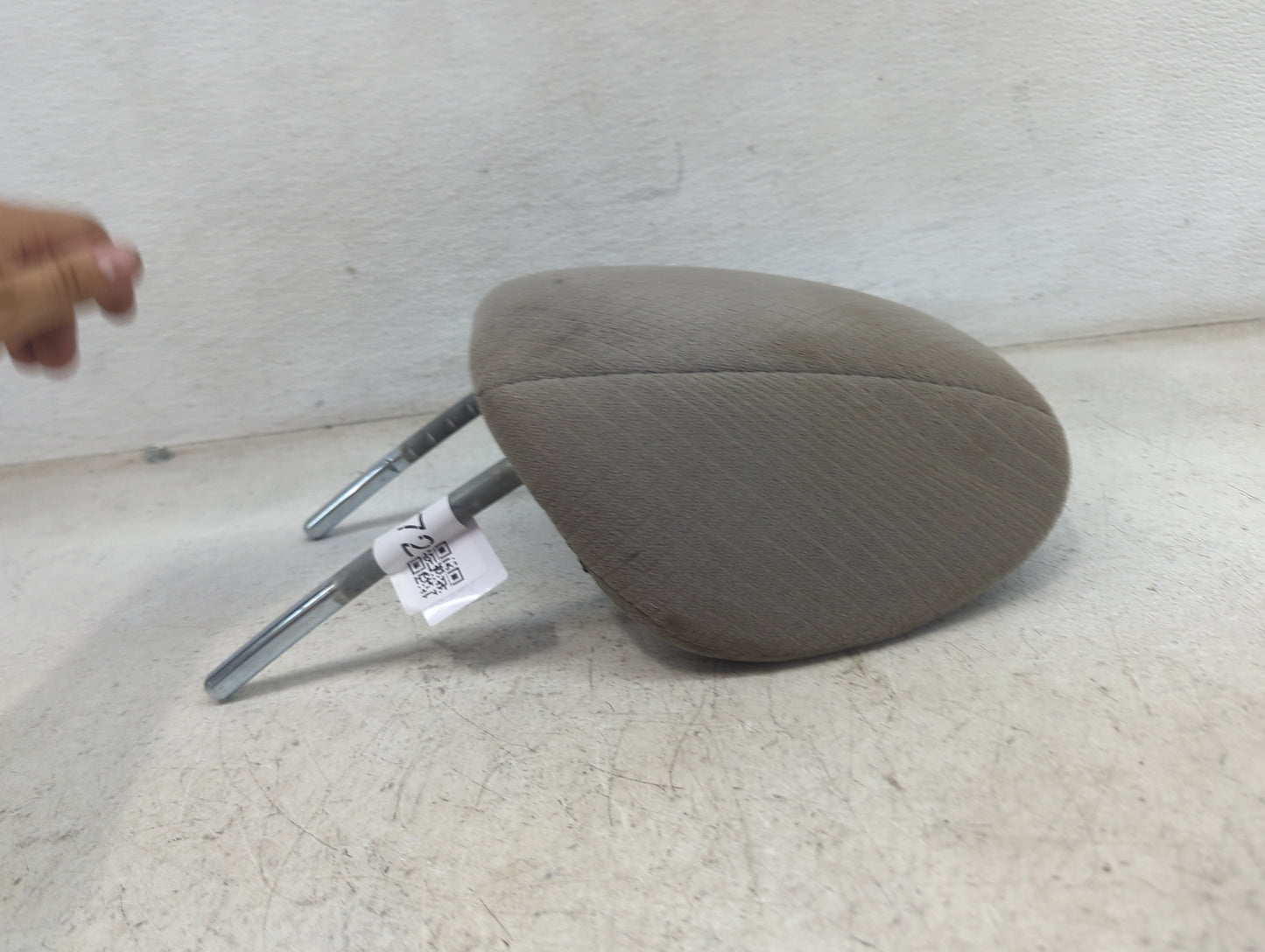 2014-2017 Honda Odyssey Headrest Head Rest Front Driver Passenger Seat Fits Fits 2014 2015 2016 2017 OEM Used Auto Parts - O