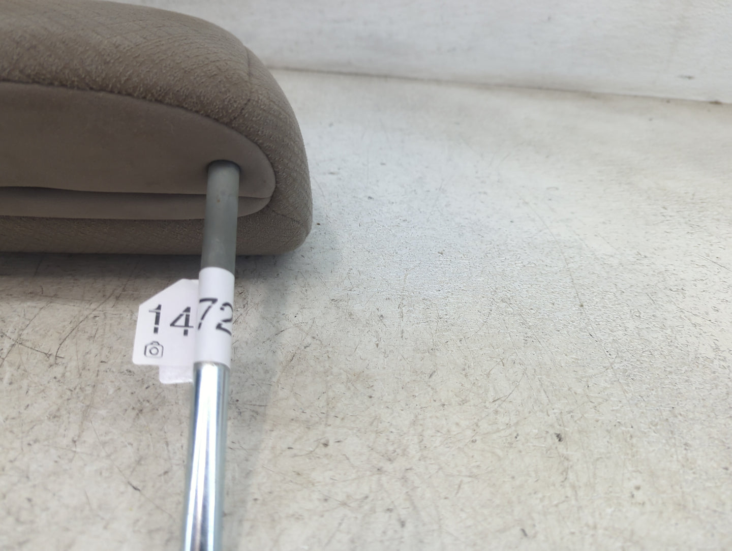 2014-2017 Honda Odyssey Headrest Head Rest Front Driver Seat Grey - Oemusedautoparts1.com
