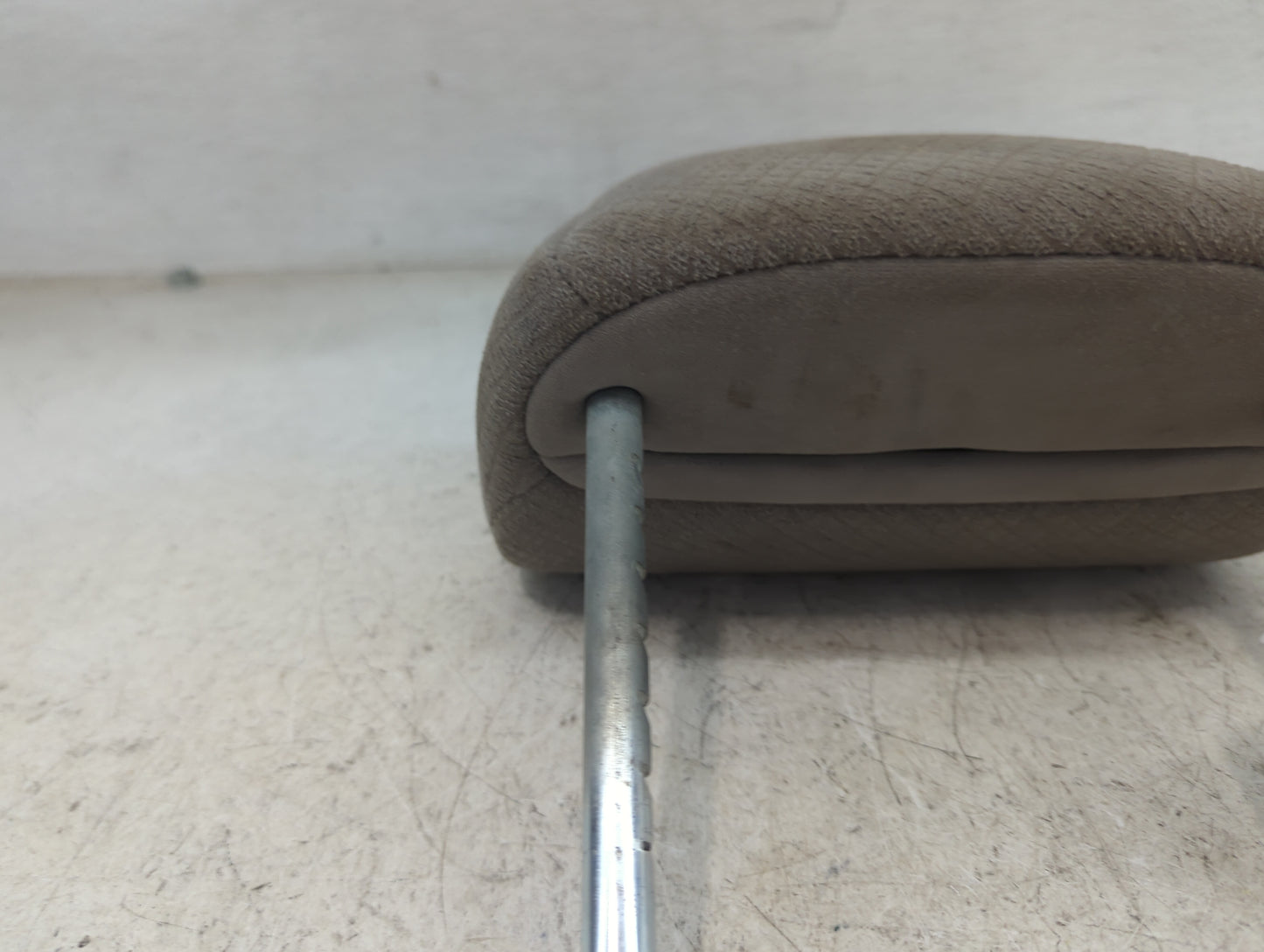 2014-2017 Honda Odyssey Headrest Head Rest Front Driver Seat Grey - Oemusedautoparts1.com