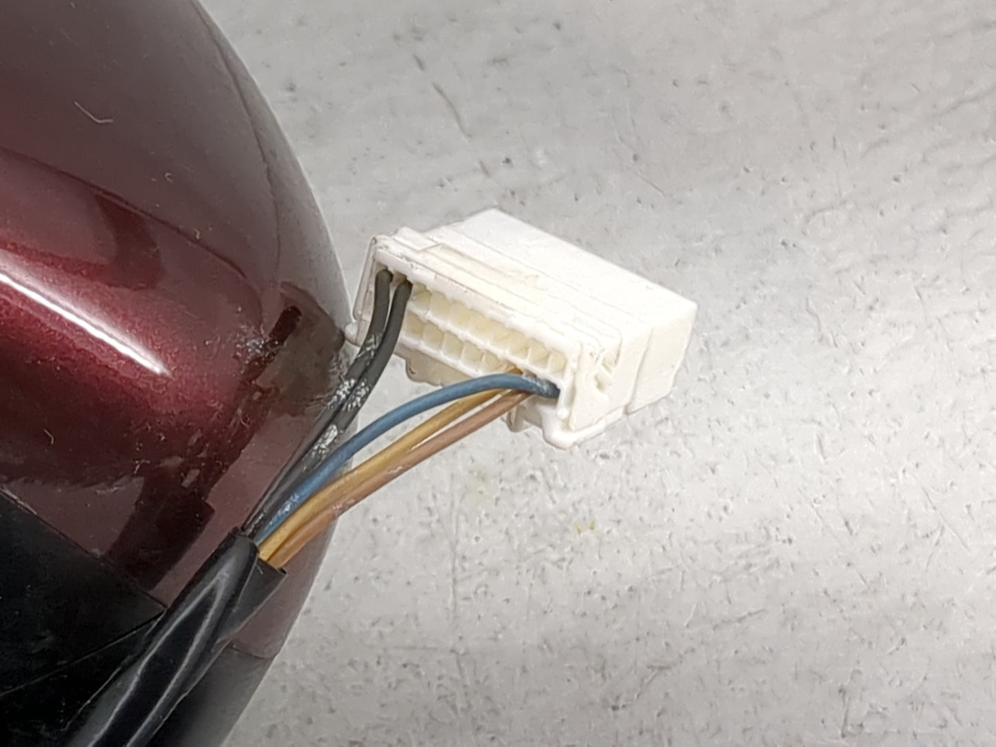 2014-2017 Honda Odyssey Driver Side View Mirror - Left Door Mirror OEM Used - Oemusedautoparts1.com