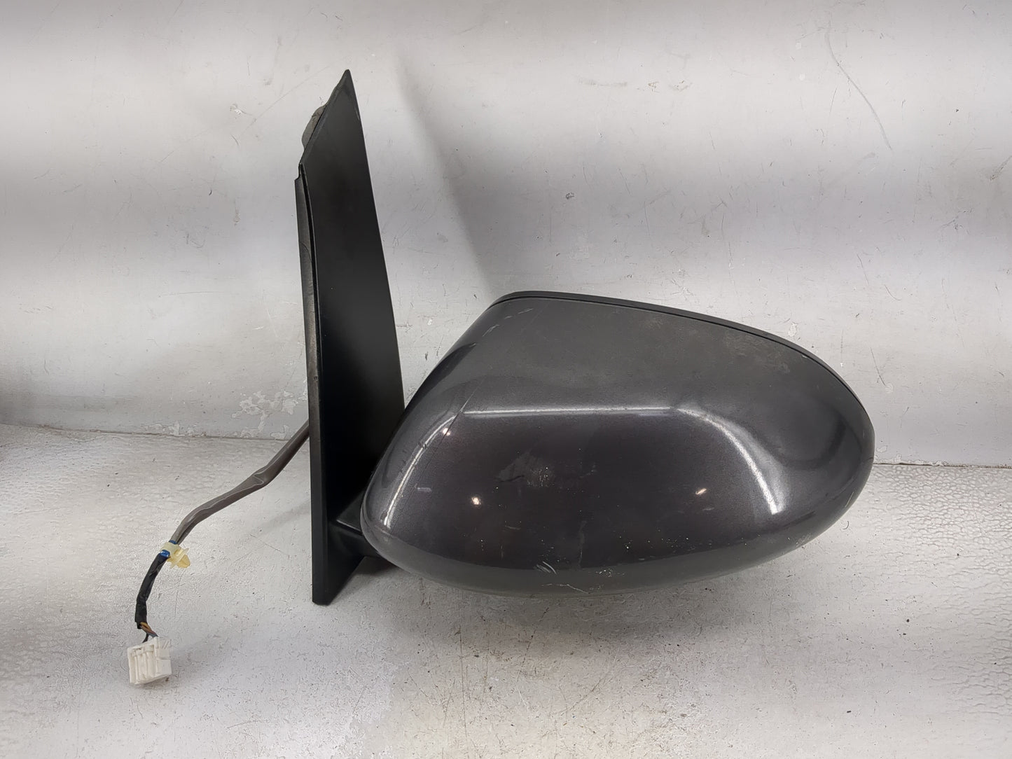 2016 Honda Odyssey Driver Side View Mirror - Left Door Mirror OEM Used - Oemusedautoparts1.com