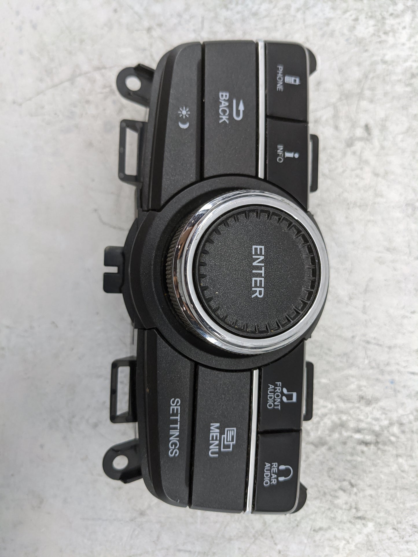 2014-2017 Honda Odyssey Radio AM FM Cd Player Receiver Replacement P/N:M55945 MJD, TK8 Fits Fits 2014 2015 2016 2017 OEM Use