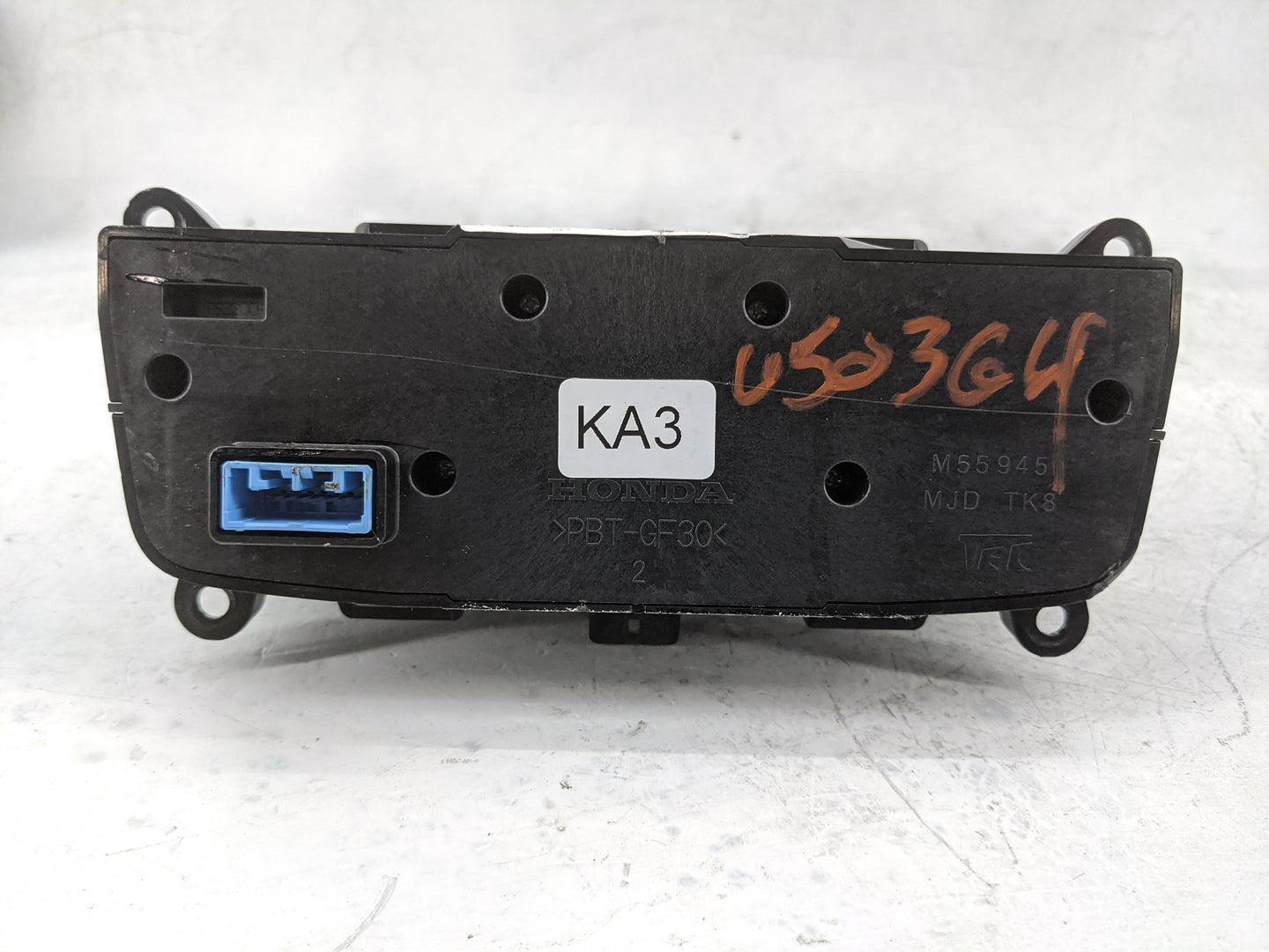 2014-2017 Honda Odyssey Radio AM FM Cd Player Receiver Replacement P/N:M55945 T6S-A210 Fits Fits 2014 2015 2016 2017 OEM Use