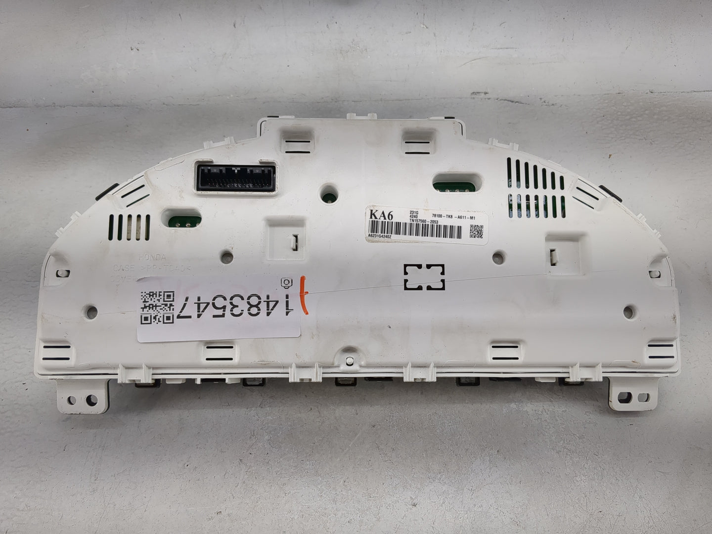 2014-2017 Honda Odyssey Instrument Cluster Speedometer Gauges P/N:78100-TK8-A611-M1 Miles: Fits Fits 2014 2015 2016 2017 OEM