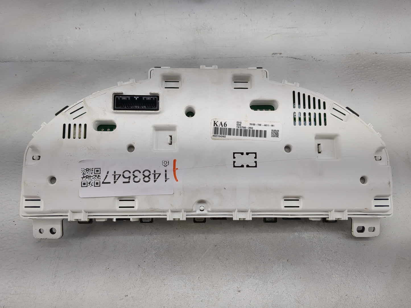 2014-2017 Honda Odyssey Instrument Cluster Speedometer Gauges P/N:78100-TK8-A611-M1 Miles: Fits Fits 2014 2015 2016 2017 OEM