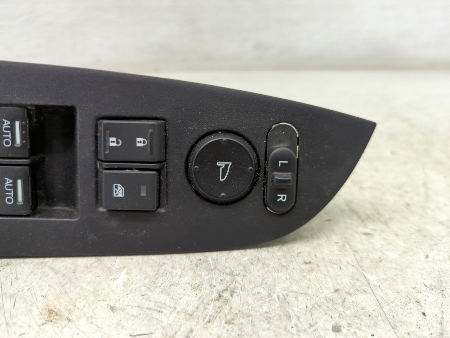 2014-2017 Honda Odyssey Master Power Window Switch Replacement Driver Side Left P/N:83590TK8A130M1 Fits Fits 2014 2015 2016 